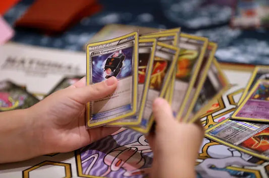 👪 Pokémonkort för Barn: En Föräldraguide till Booster Packs, Rariteter och Värde