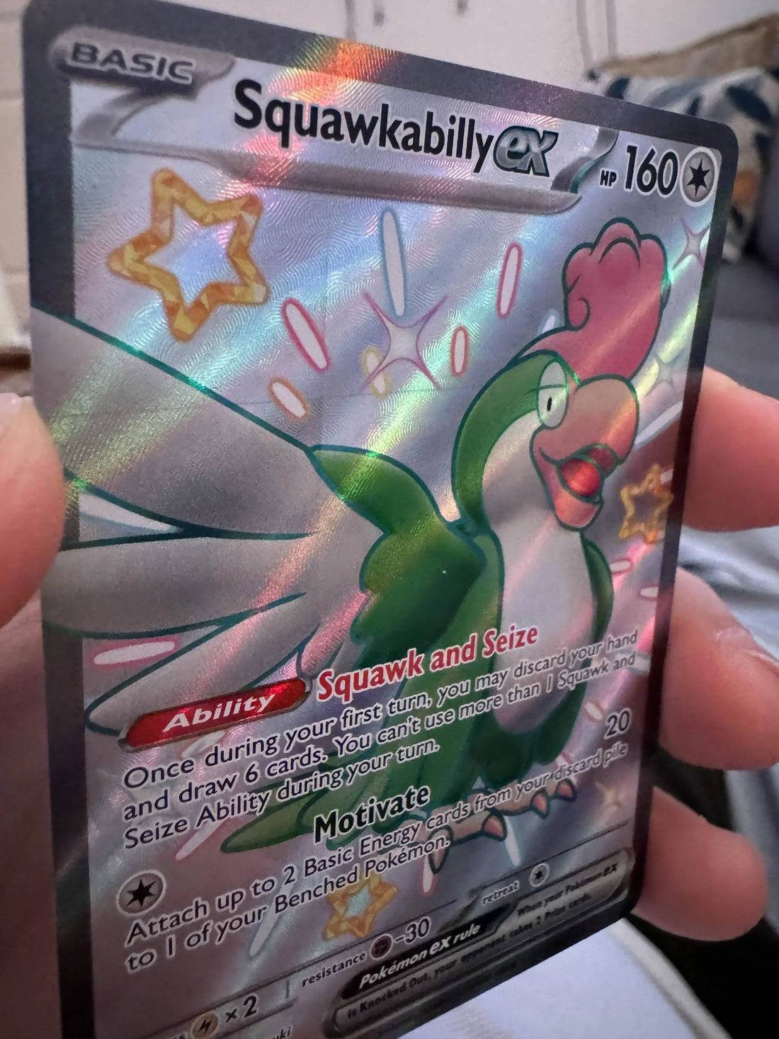 Vad betyder ‘print line’, ‘silvering’ och andra vanliga skador på Pokémonkort?